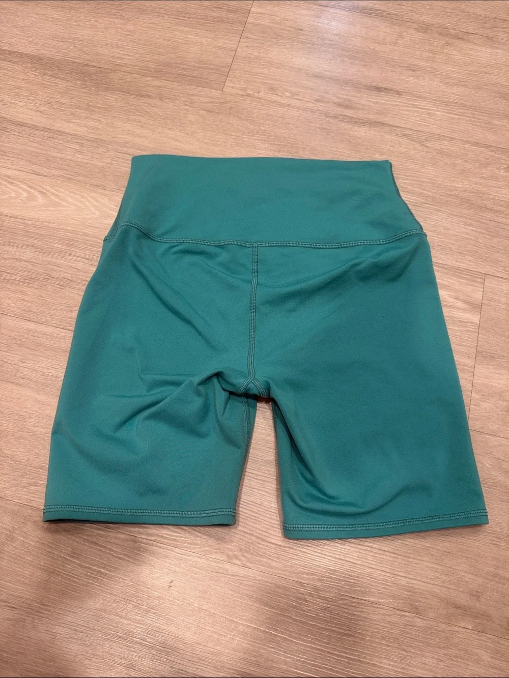 ALO Yoga High-Rise Teal Green Athletic Bike Shorts